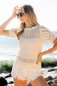 CROCHET LACE TOP WITH PUFF SLEEVES